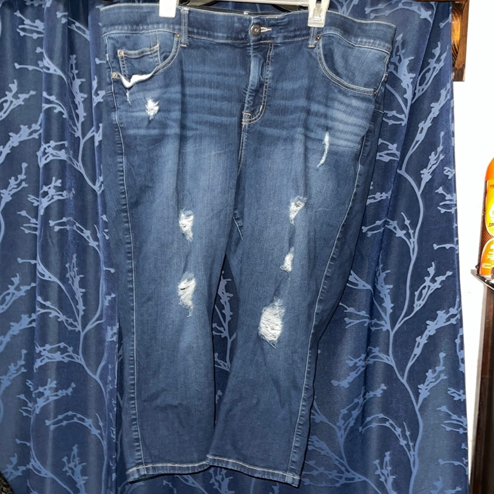 Crop bombshell skinny jeans